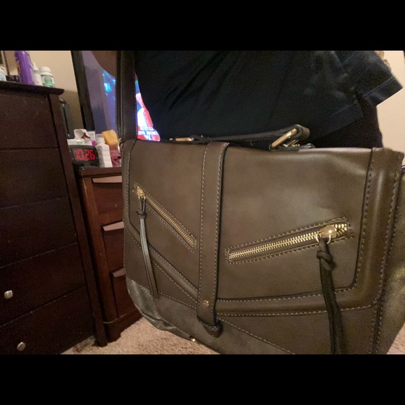 *SOLD* Crossbody Smokey Brown + Gray Crossbody - Picture 3 of 10
